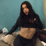 Hey ich bin Josie, eine sexy Crossdresser aus Zürich und ganz scharf auf Transensex mit Männern und Transen