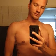 Fabi aus Zürich sucht Kontakt zu Transen